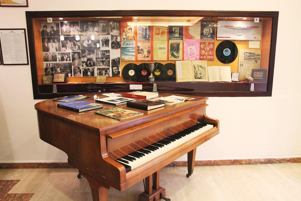 Hotel Luna Rossa Napoli